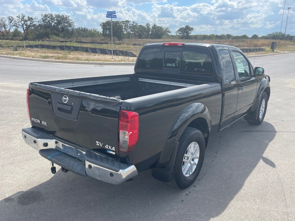 2019 Nissan Frontier Image 8