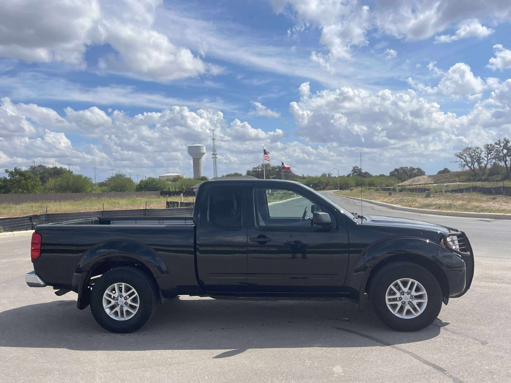 2019 Nissan Frontier Image 25