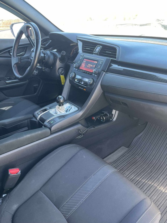 2019 Honda Civic Image 13