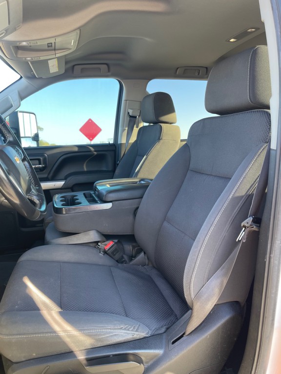 2019 Chevrolet Silverado 1500 Image 13