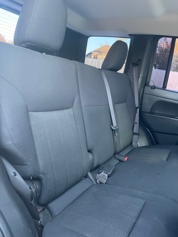 2012 Jeep Liberty Image 15