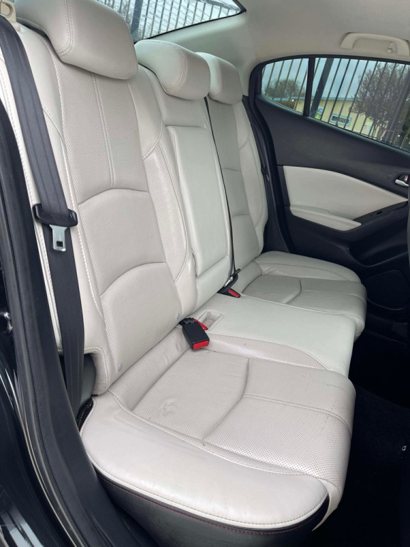 2018 Mazda Mazda3 Image 6