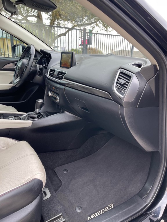 2018 Mazda Mazda3 Image 13