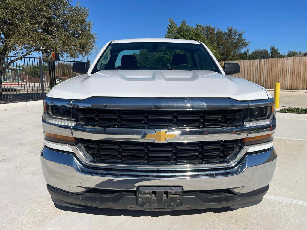 2018 Chevrolet Silverado 1500 Image 4