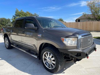 Image for 2012 Toyota Tundra CREWMAX SR5 ID: 7029583