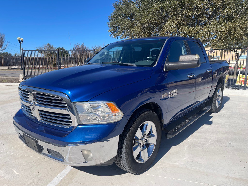 2015 RAM 1500 Image 1