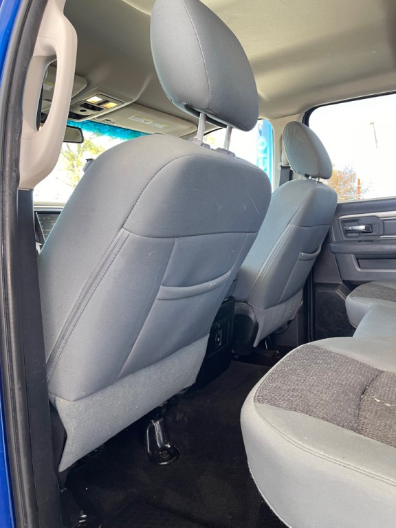 2015 RAM 1500 Image 9