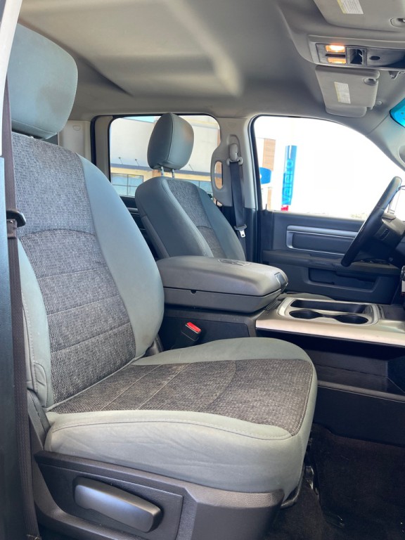 2015 RAM 1500 Image 12