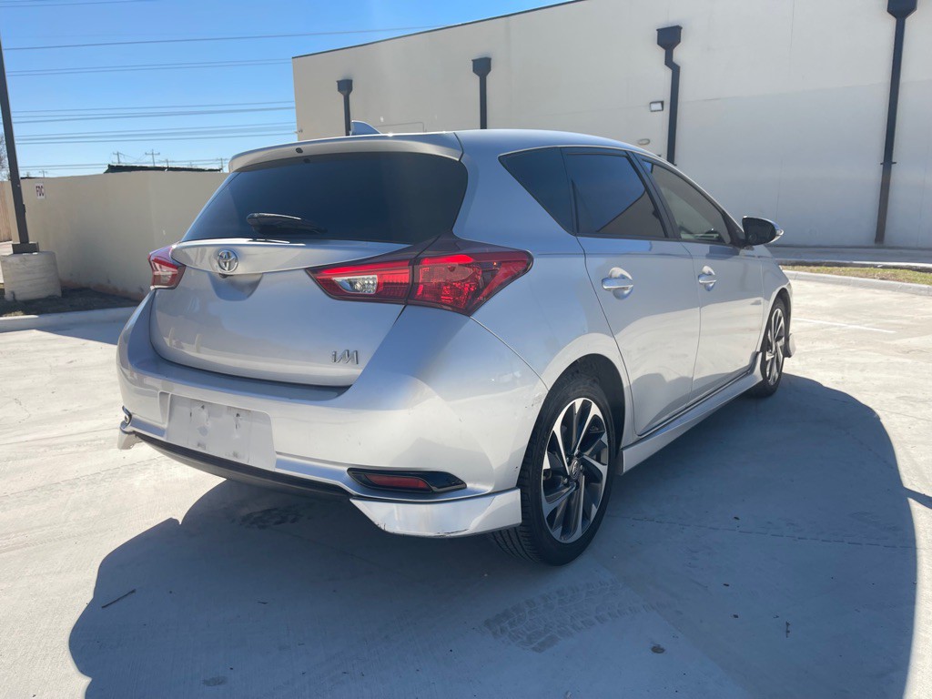 2018 Toyota Corolla Image 7