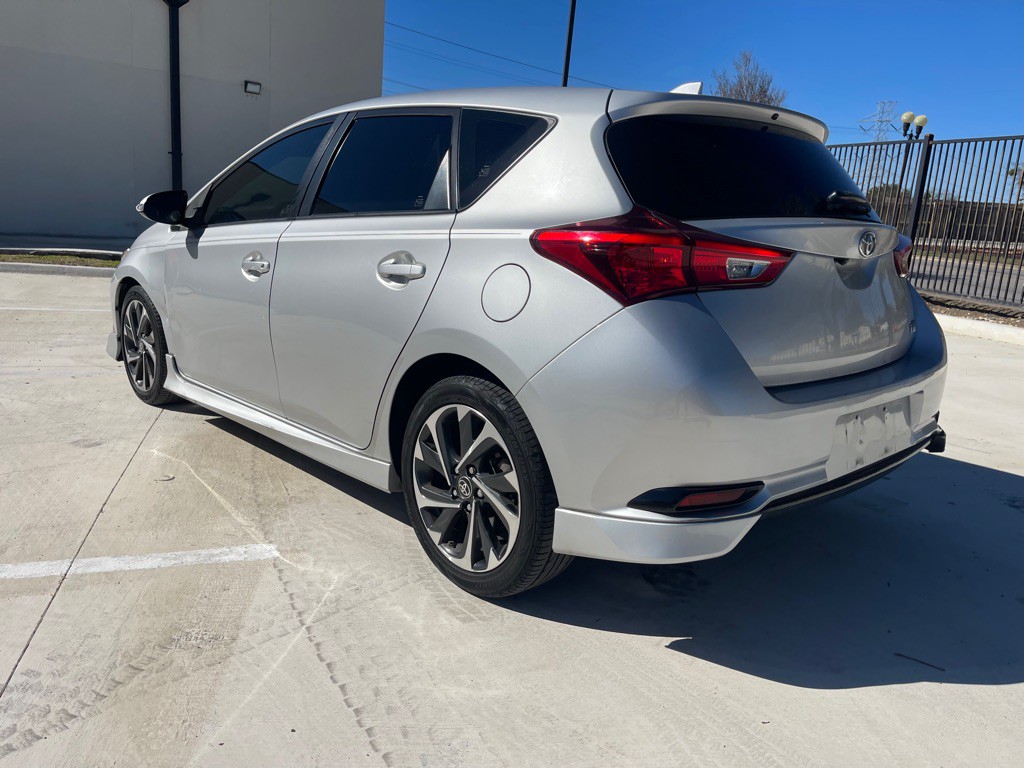 2018 Toyota Corolla Image 9