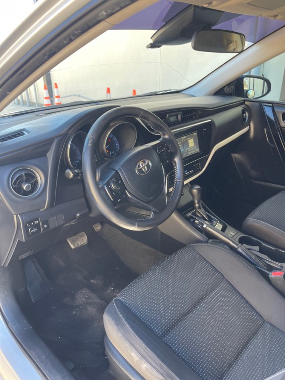 2018 Toyota Corolla Image 21