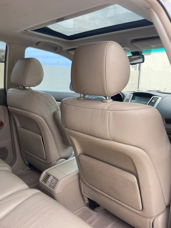 2007 Lexus RX Image 16