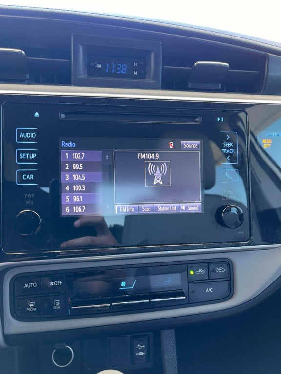 2018 Toyota Corolla Image 10