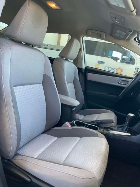 2018 Toyota Corolla Image 12