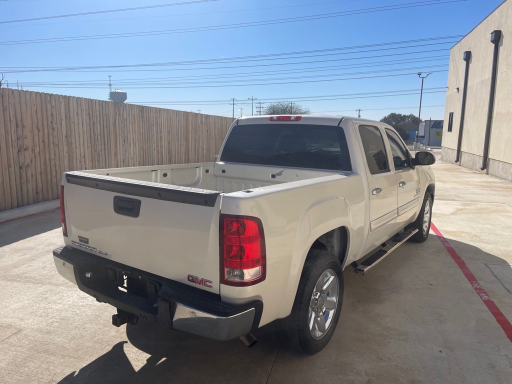 2013 GMC Sierra Image 8