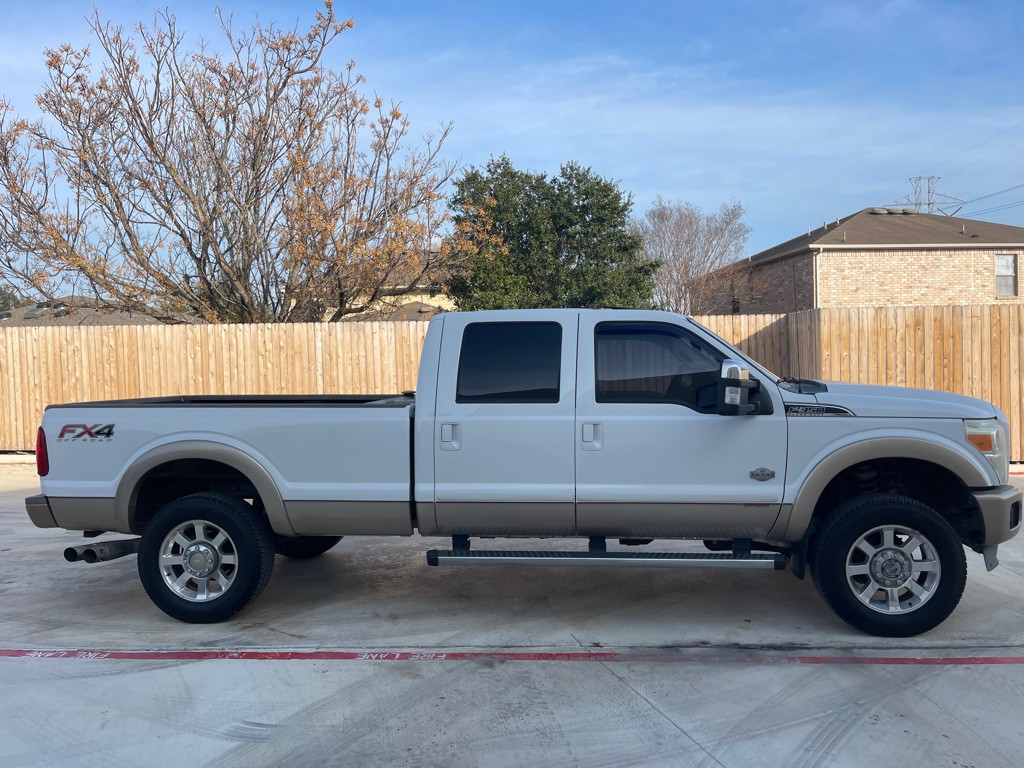 2012 Ford F-350 Image 6