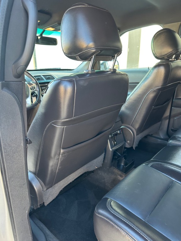 2013 Ford Explorer Image 10
