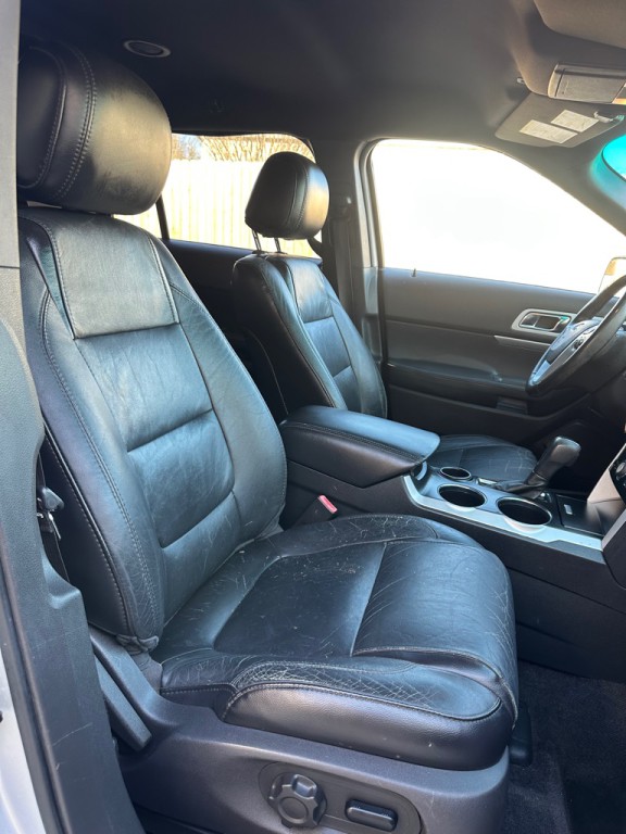 2013 Ford Explorer Image 14