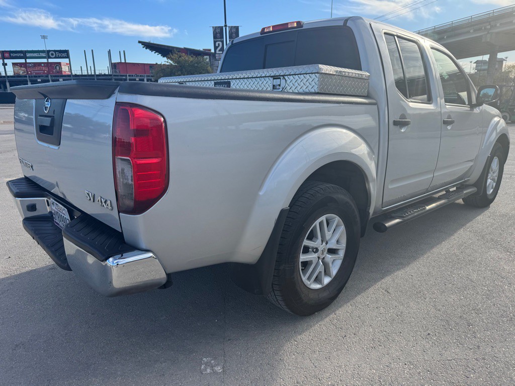 2018 Nissan Frontier Image 6