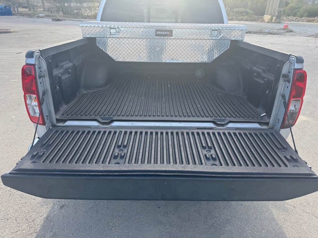 2018 Nissan Frontier Image 10