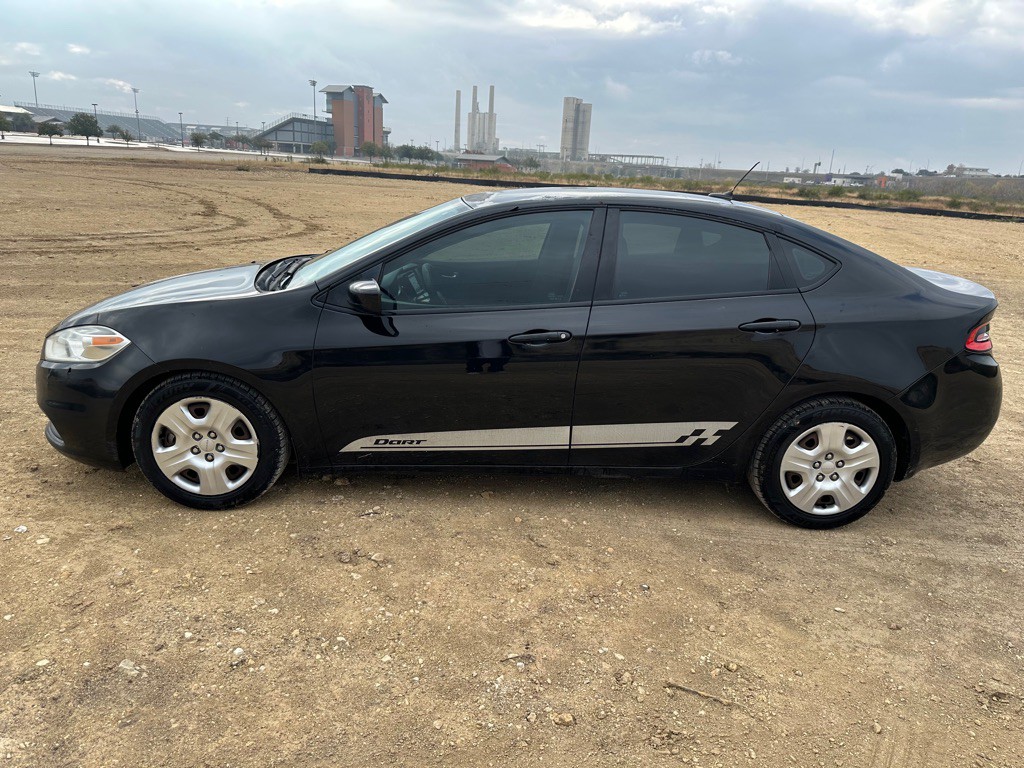 2015 Dodge Dart Image 2