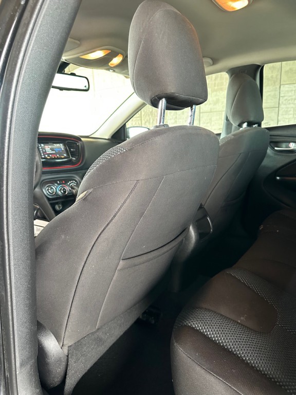 2015 Dodge Dart Image 10