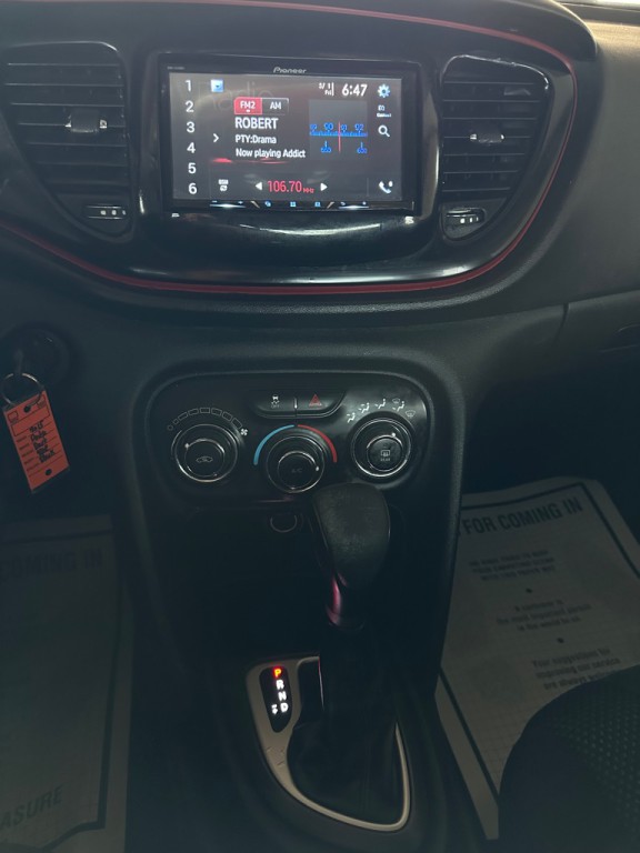 2015 Dodge Dart Image 18