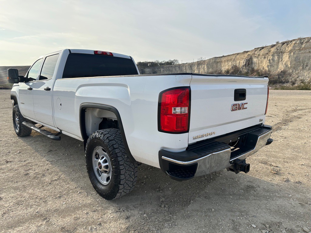 2019 GMC Sierra Image 3