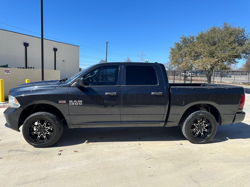 2013 RAM 1500 Image 2
