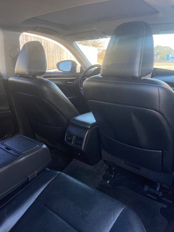 2014 Lexus ES Image 15