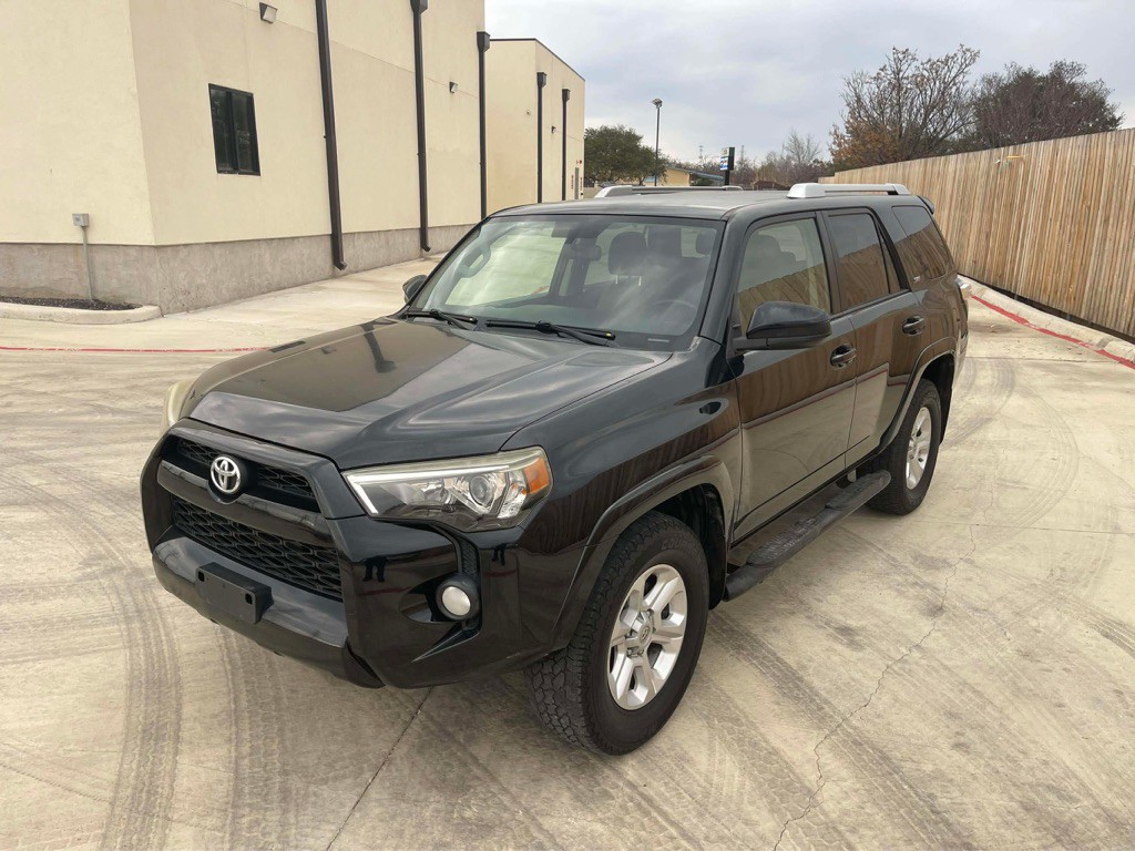 2015 Toyota 4Runner Image 1