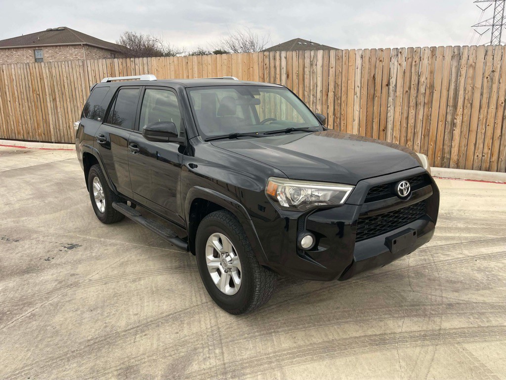 2015 Toyota 4Runner Image 2