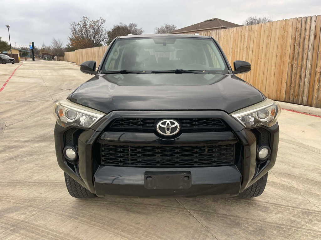 2015 Toyota 4Runner Image 3