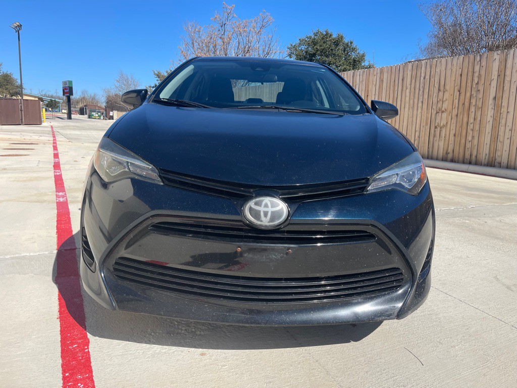 2018 Toyota Corolla Image 3