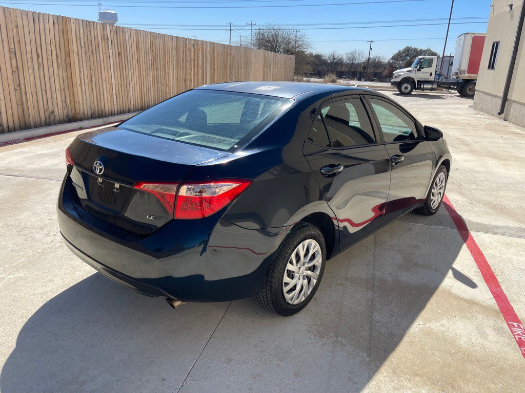 2018 Toyota Corolla Image 8