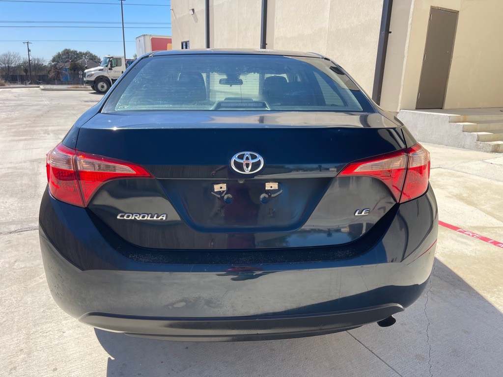 2018 Toyota Corolla Image 9