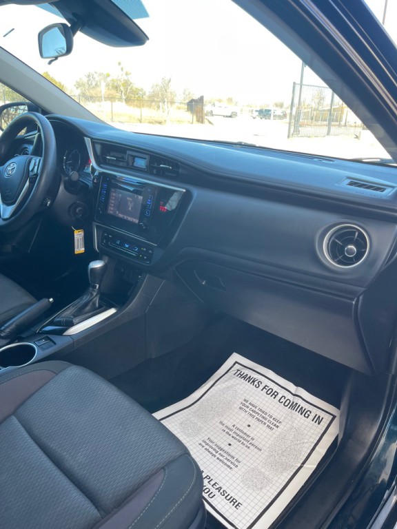 2018 Toyota Corolla Image 19