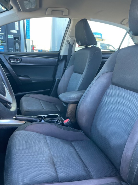 2018 Toyota Corolla Image 20