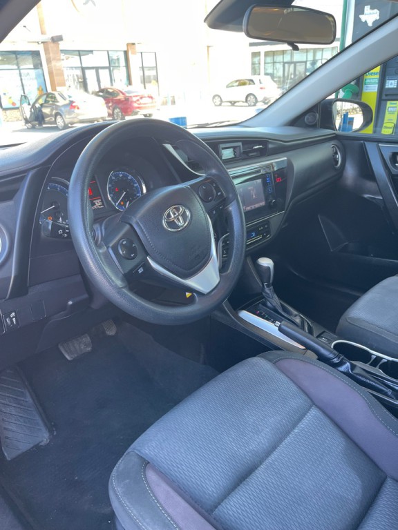 2018 Toyota Corolla Image 21