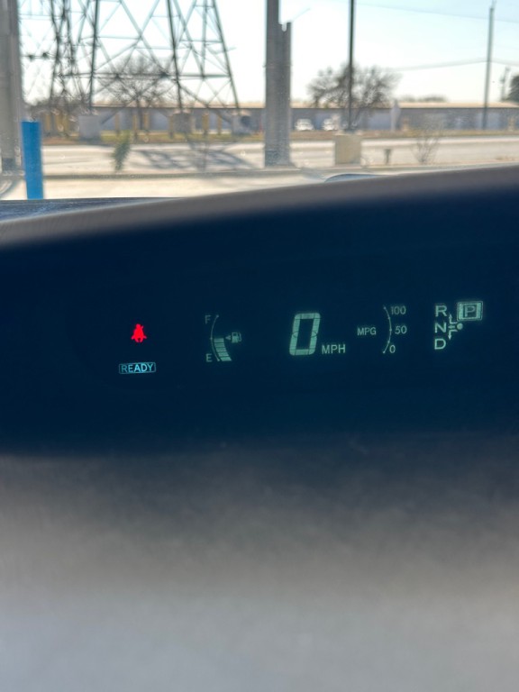 2013 Toyota Prius Image 18