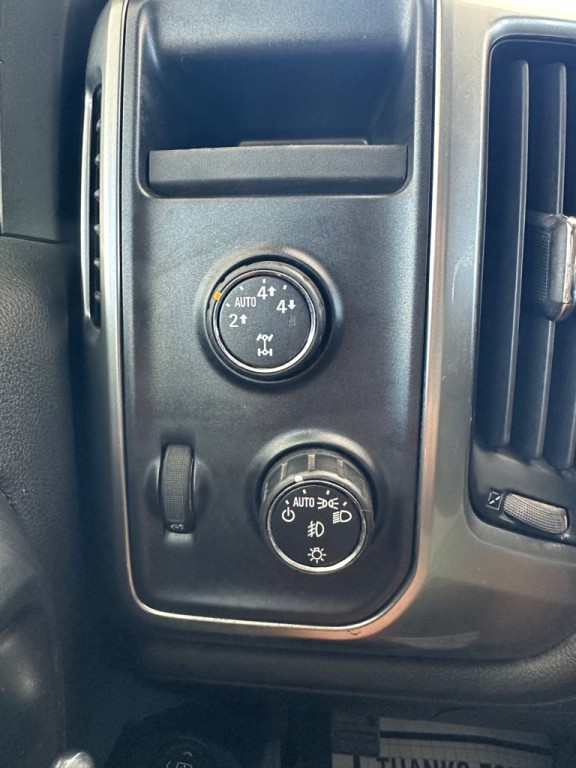 2014 Chevrolet Silverado 1500 Image 21