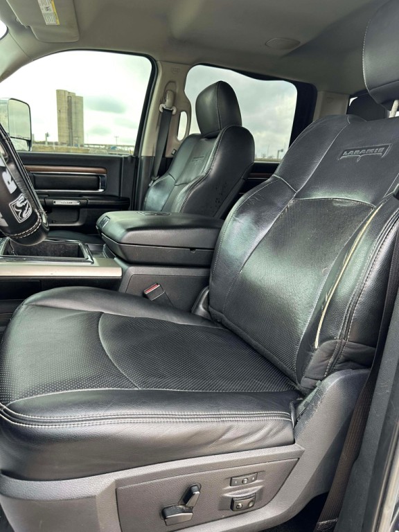 2013 RAM 2500 Image 14