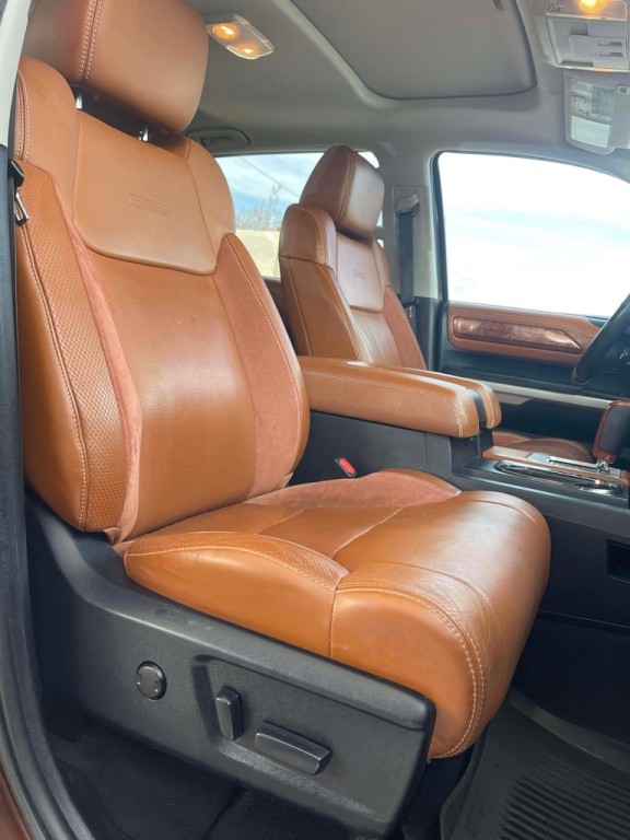 2015 Toyota Tundra Image 13