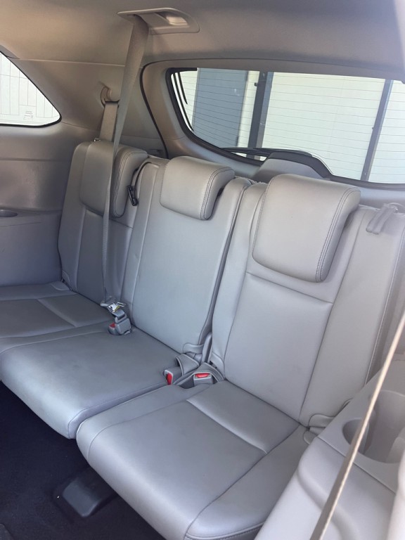 2016 Toyota Highlander Image 14