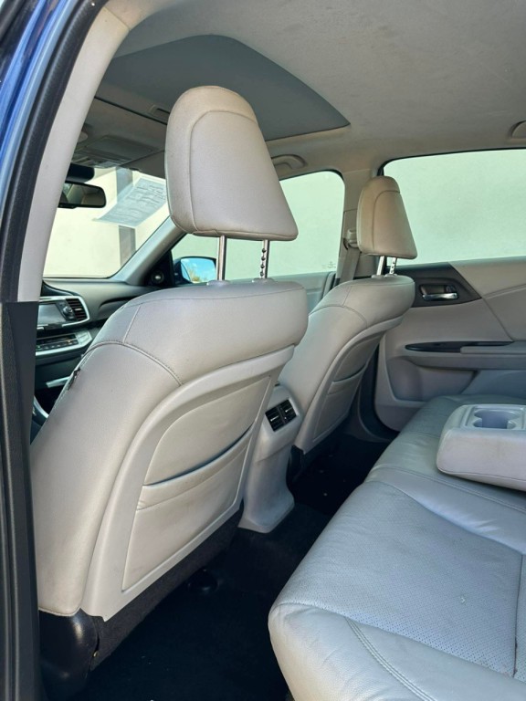 2014 Honda Accord Image 30