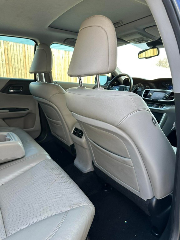2014 Honda Accord Image 32