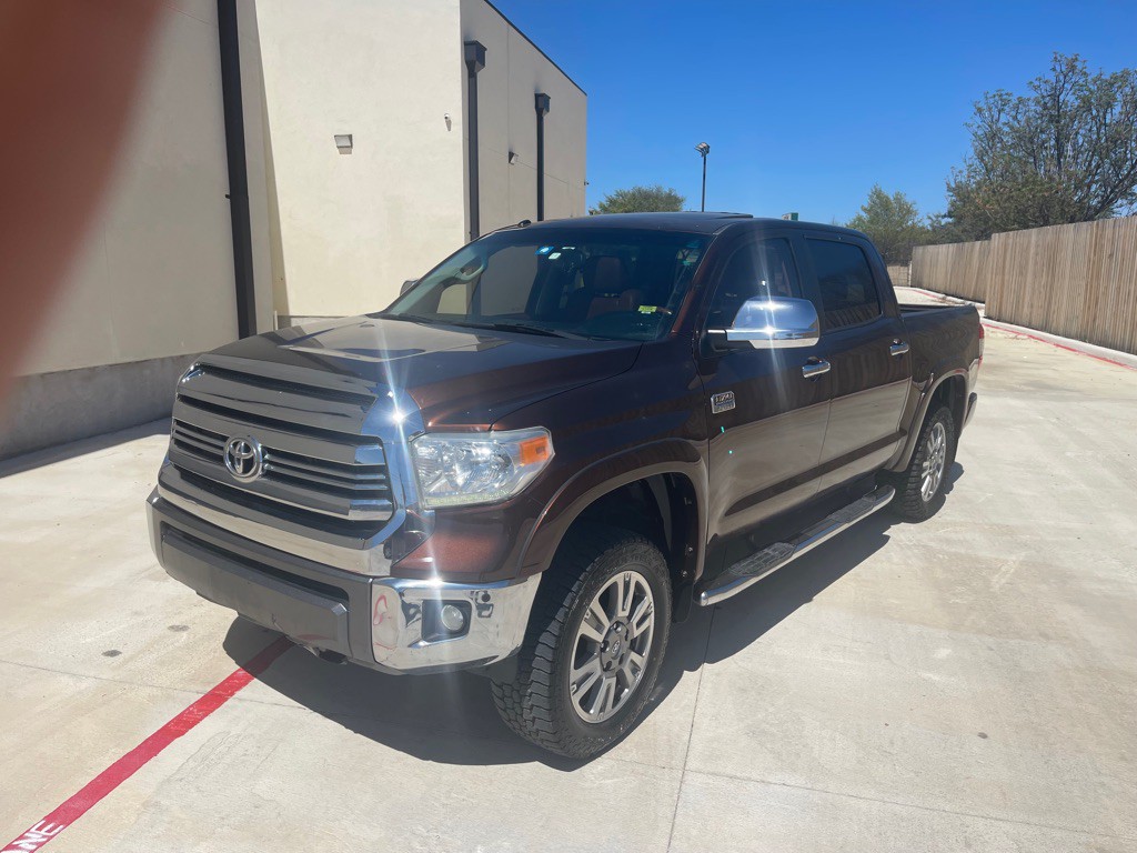 2016 Toyota Tundra Image 2