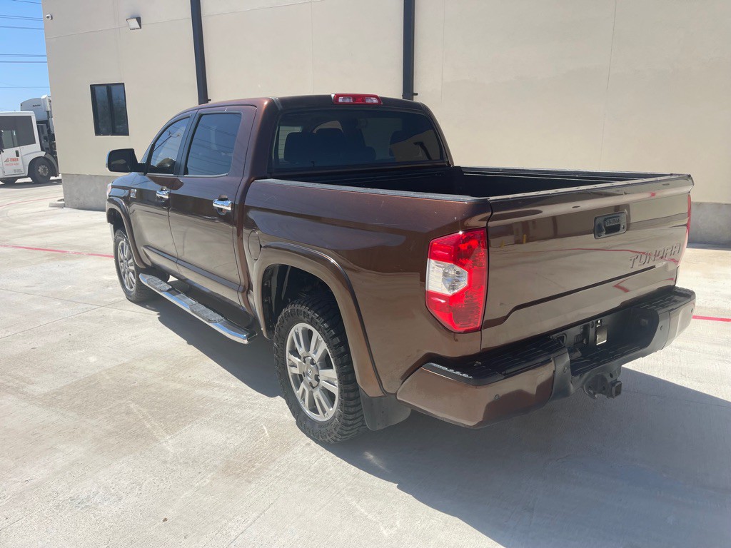 2016 Toyota Tundra Image 10