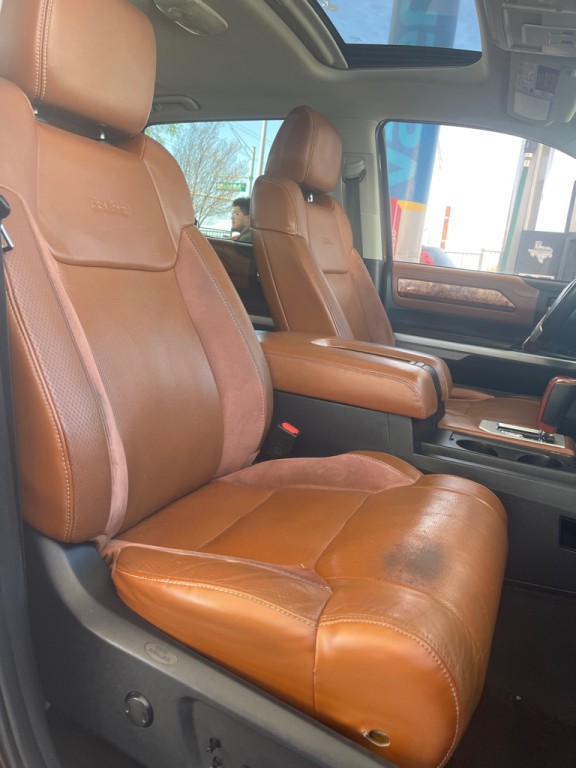 2016 Toyota Tundra Image 18