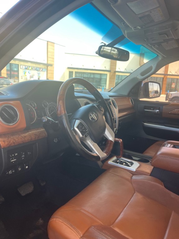 2016 Toyota Tundra Image 21